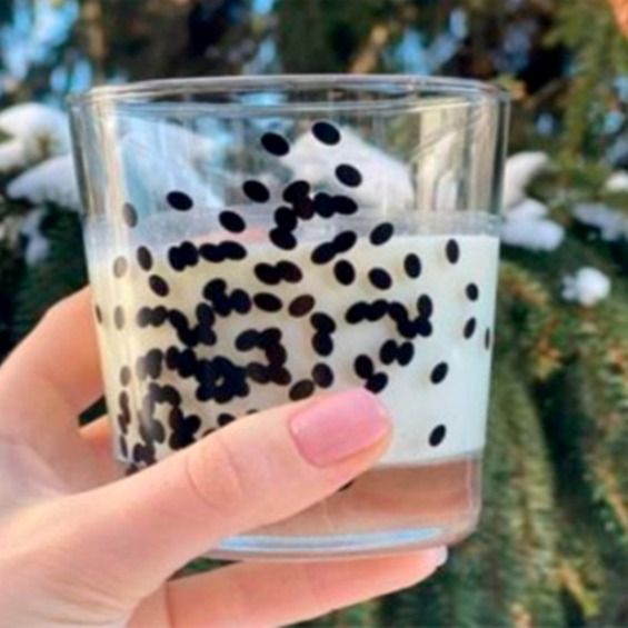 Кефир из коровьего молока Кефир из коровьего молока