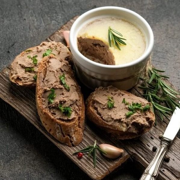 Паштет из телячьей печени и печеных яблок Паштет из телячьей печени и печеных яблок