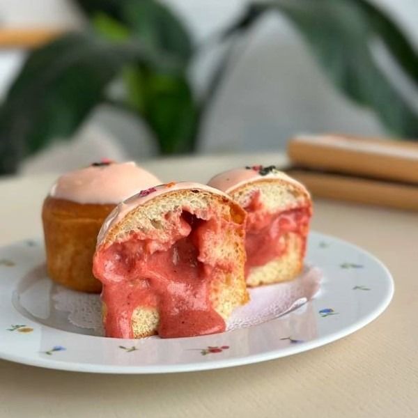 Булочки клубника шоколад-2 Булочки клубника шоколад-2