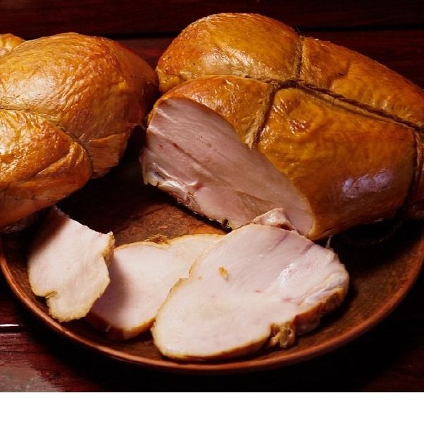 Грудка домашней курицы горячего копчения Грудка домашней курицы горячего копчения