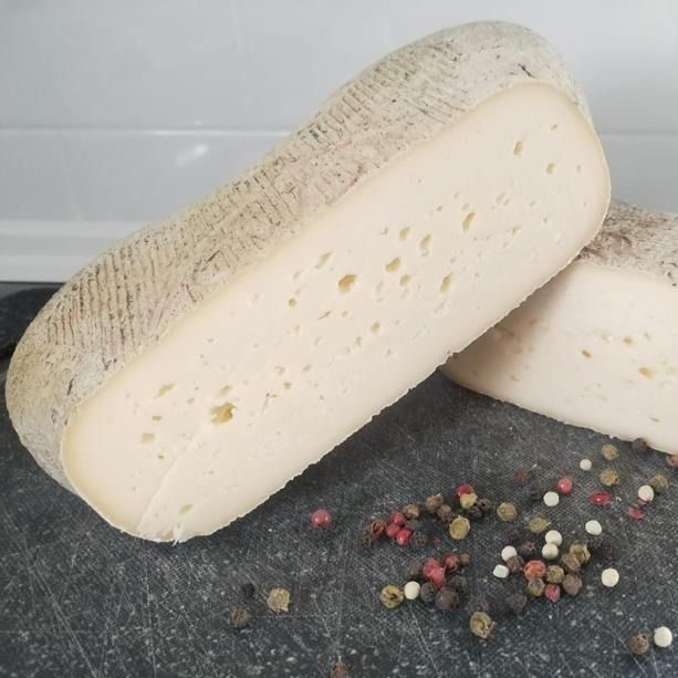 Сыр Розамунда (молодой) Сыр Розамунда (молодой)