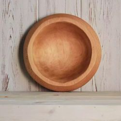 Средняя плошка из бука (светлая)