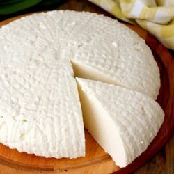 Сыр АДЫГЕЙСКИЙ из коровьего молока, м.д.ж. 45%