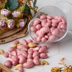 Кешью в брусничном йогурте