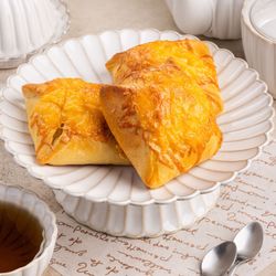 Пирожки с курицей и сыром 3 шт.
