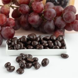 Виноград в темном шоколаде