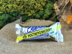 Сырок глазированный Росагроэкспорт с ароматом ванили