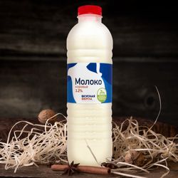Молоко коровье 3,2 – 5,0% пастеризованное, 1 л.