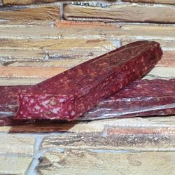 Колбаса сырокопченая, с грецким орехом