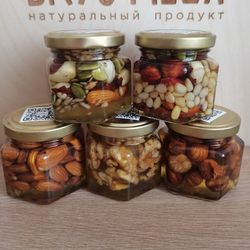Мед и микс орехов 150г