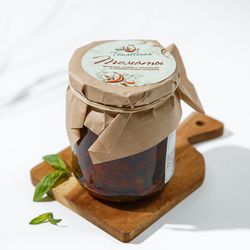 Томаты вяленые с травами и чесноком