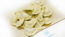 Вареники (ручная лепка) с вишней (Домашняя замороженная продукция)
