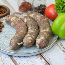 Колбаски свиные с черносливом