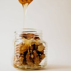 Мёд липы с ореховым ассорти, 250 мл