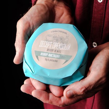 Десерт ореховый Инжир-фисташка