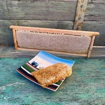 Сотовый мёд, 500 г.