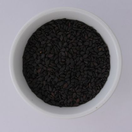 Кунжутное семя черное
