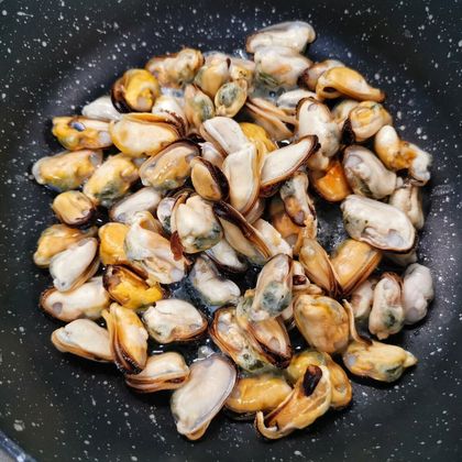 Мидии Мясо IQF 100-200