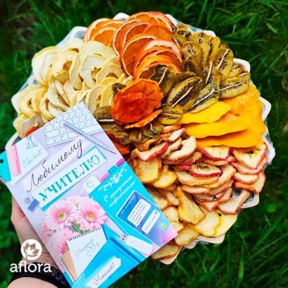 Подарочная корзина «Спасибо, учитель» / 650 гр Подарочная корзина «Спасибо, учитель» / 650 гр