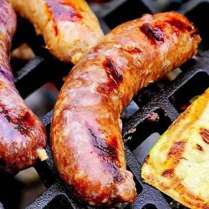 Колбаски мясные Бородинские с темным пивом Колбаски мясные Бородинские с темным пивом