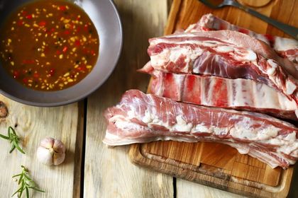 Шашлык из свинины (ребро) Шашлык из свинины (ребро)