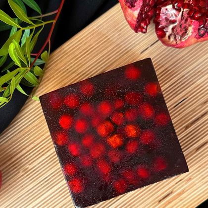 Мармелад из гранатового сока с фундуком