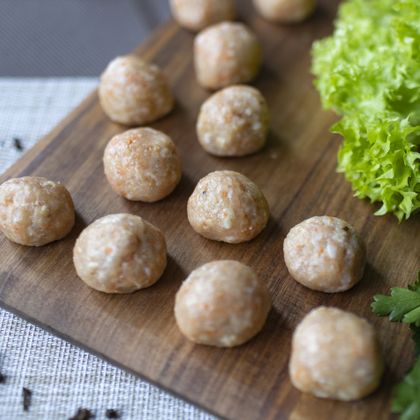 Фрикадельки куриные Фрикадельки куриные
