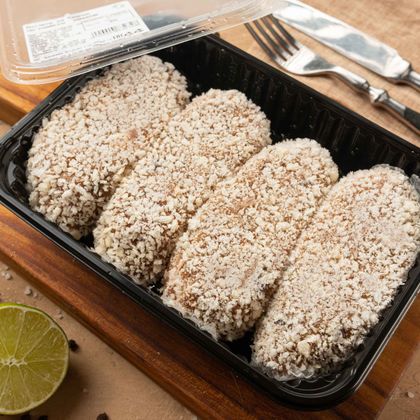 КОТЛЕТЫ СО СЛИВОЧНО-БРУСНИЧНОЙ НАЧИНКОЙ КОТЛЕТЫ СО СЛИВОЧНО-БРУСНИЧНОЙ НАЧИНКОЙ