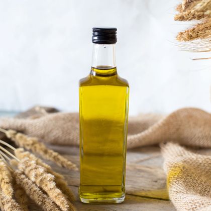 Сыродавленное масло черного кунжута Сыродавленное масло черного кунжута