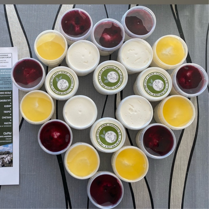 Сыр творожный сладкий из козьего молока, 0,12кг Сыр творожный сладкий из козьего молока, 0,12кг