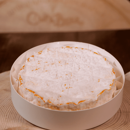 Лисичка с орехом