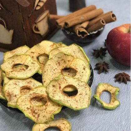 Фруктовые чипсы - ЯБЛОКО + корица Фруктовые чипсы - ЯБЛОКО + корица