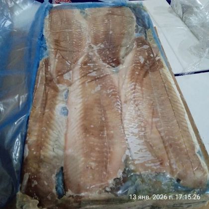 Треска атлантическая филе без кожи проложенная 250-450гр из охлажденного сырья - упаковка 0.3 Кг. Треска атлантическая филе без кожи проложенная 250-450гр из охлажденного сырья - упаковка 0.3 Кг.
