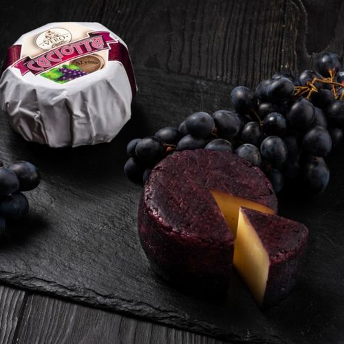 Сыр Качотта в вине, 280 г