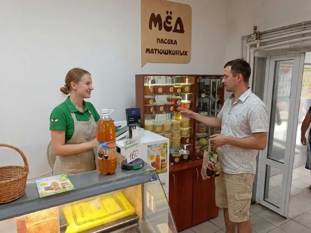 Кочевая пасека Матюшкиных Кочевая пасека Матюшкиных